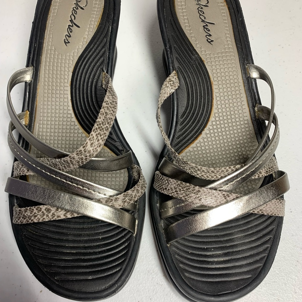 Skechers wedge sandals size 7 women’s